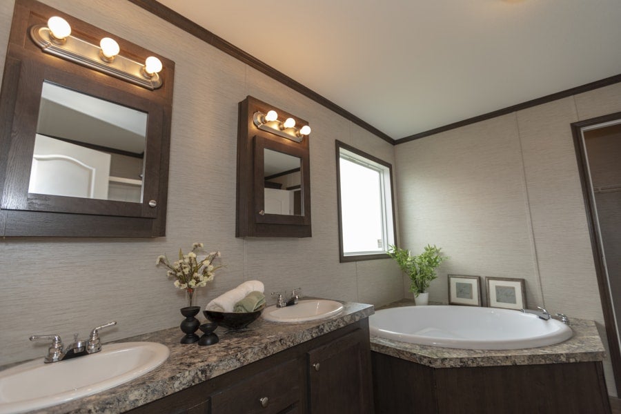 Lee Bathroom Design